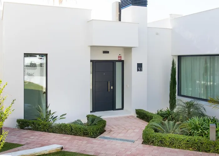Royal Palm By Interhome Nerja