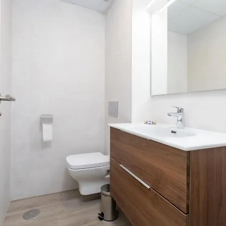 בית נופש Royal Palm By Interhome נרחה